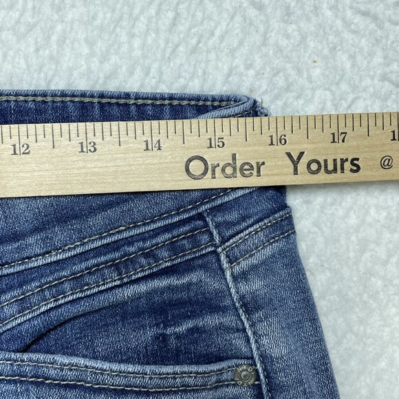 NYDJ Jeans Womens Size 6 Blue Girlfriend Mid Rise Light Wash Denim 31x27 Actual - Picture 6 of 14